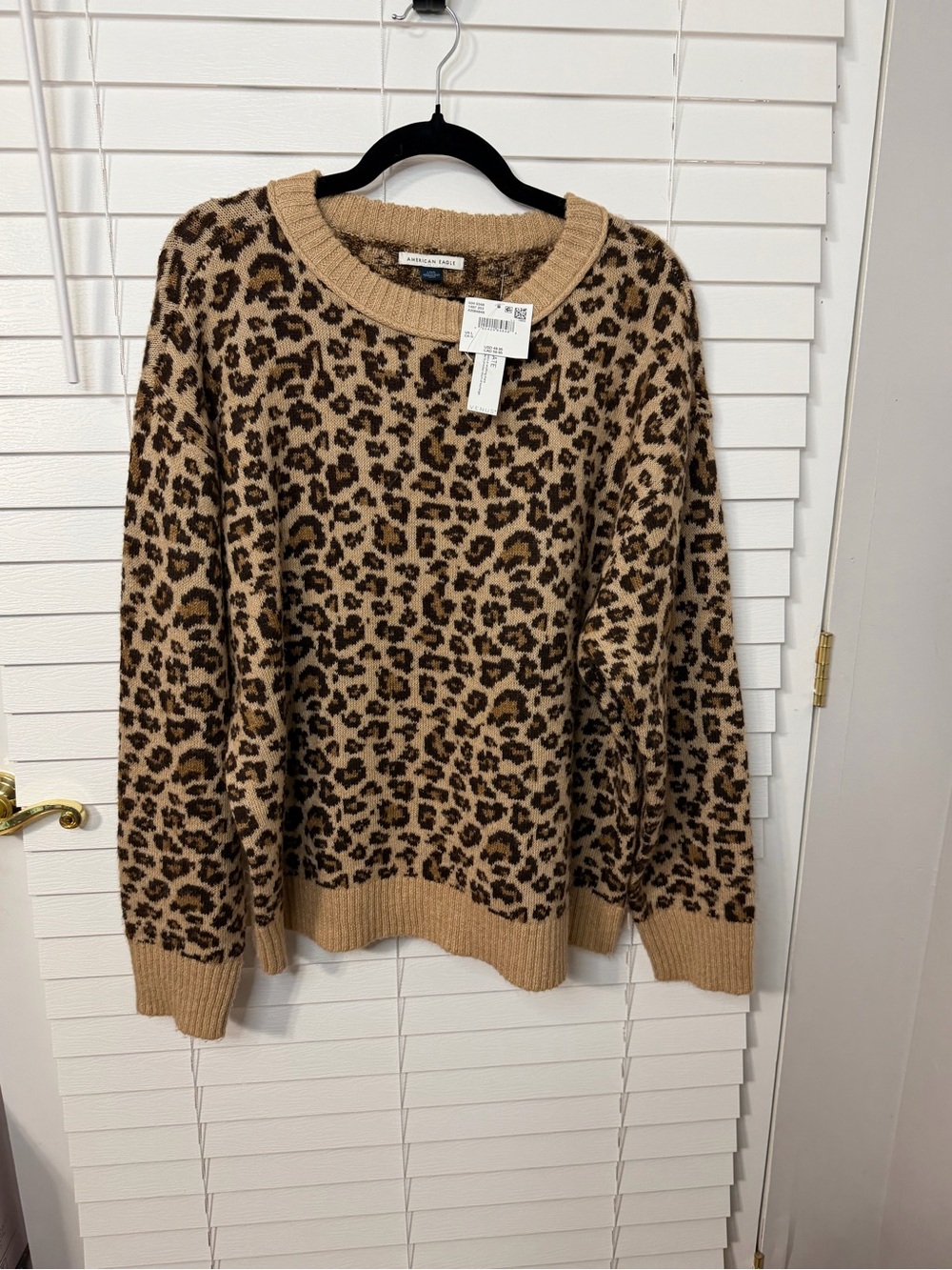 American Eagle Outfitters Leopard Print Crewneck Sweater - Tan & Brown